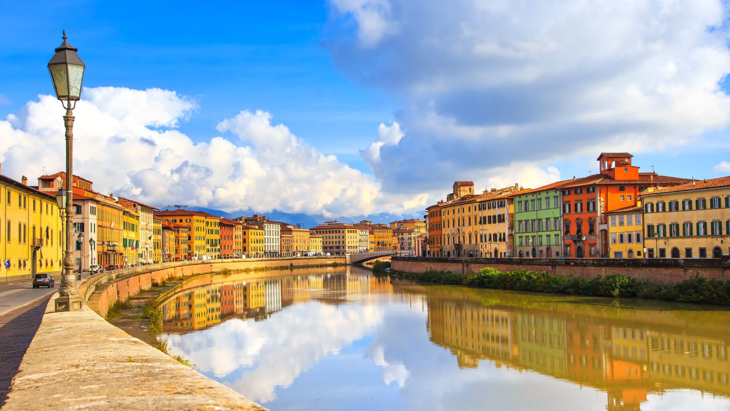 Lungarno-Pisa-Toscana